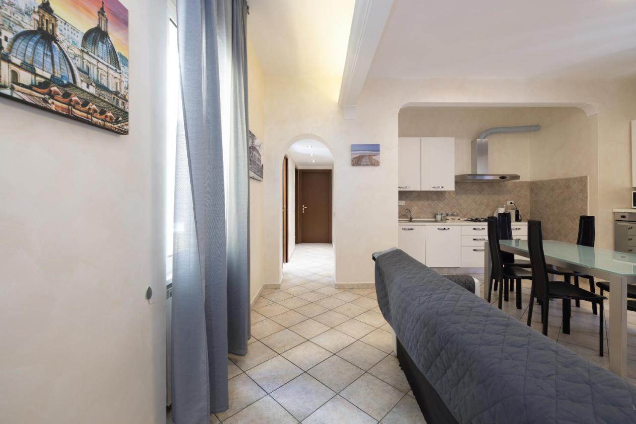 Готель Roma Marine House Лідо-ді-Остія Екстер'єр фото
